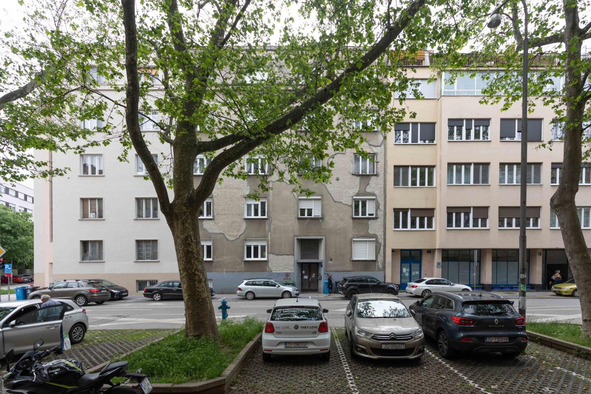 Bright And Spacious 2bdr Záhřeb